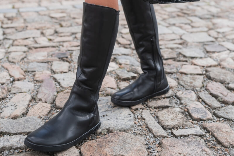 Barfussschuhe, Damenstiefel